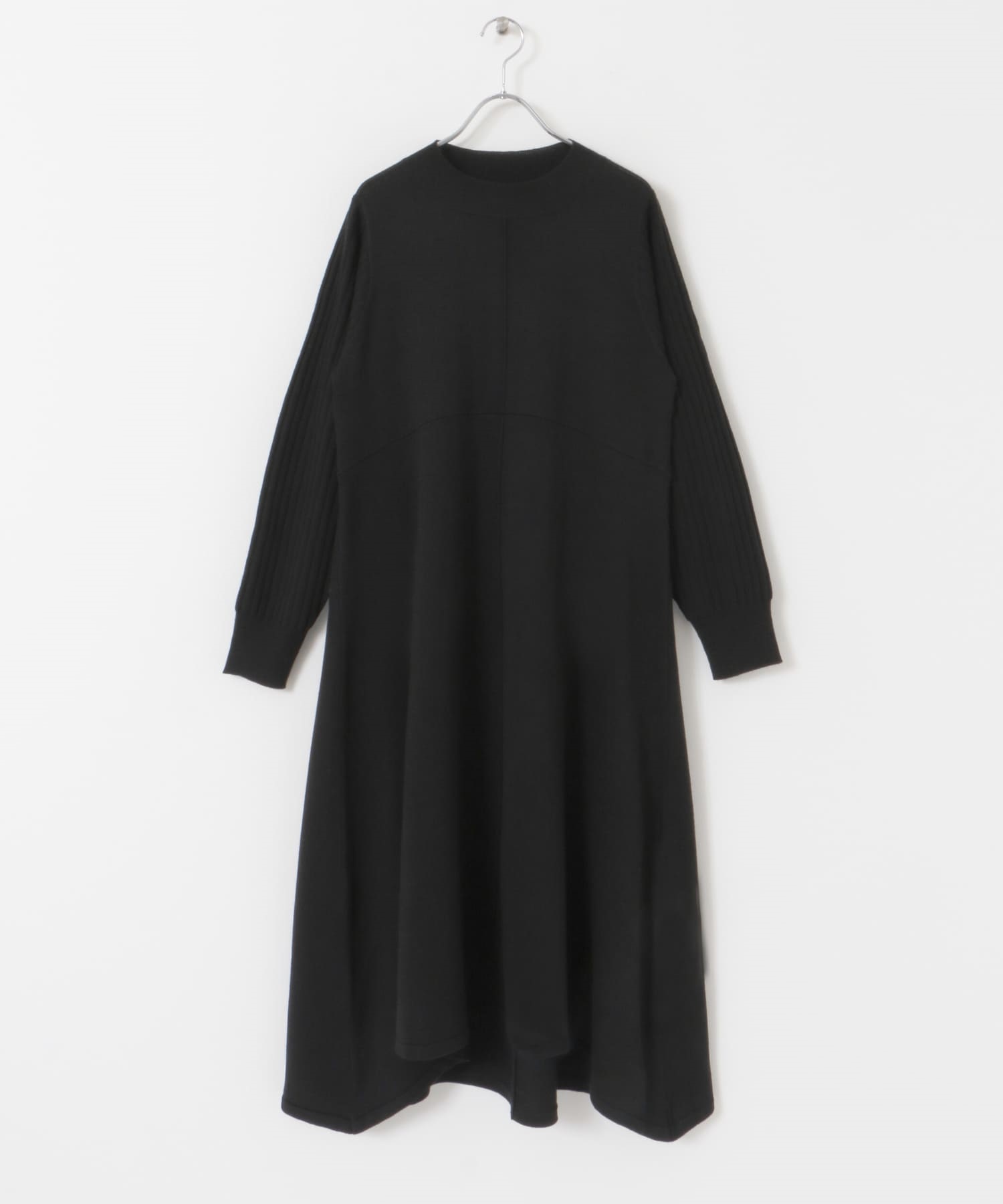 UR TECH 高領傘狀洋裝(黑色-FREE-BLACK)