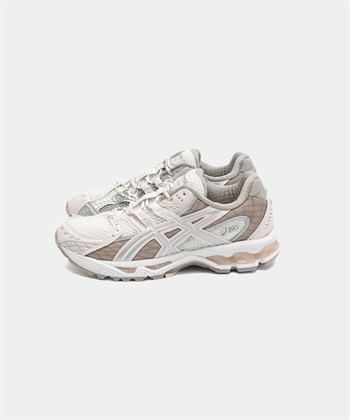 ASICS / GEL-NIMBUS 10.1 CREAM 運動休閒鞋(女)
