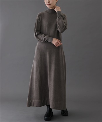 FORK&SPOON 高領傘狀針織洋裝