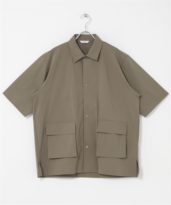 彈性大口袋短袖襯衫