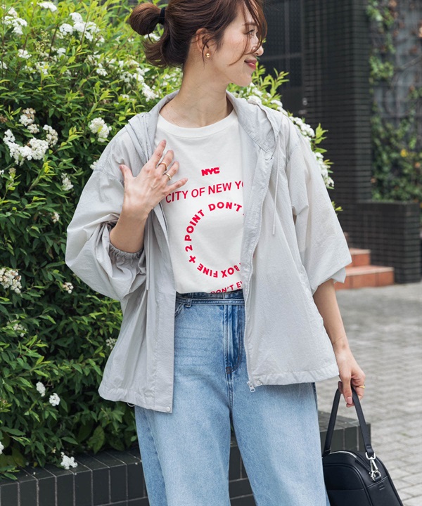 UR TECH 防潑水可收納傘狀連帽外套