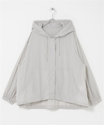 UR TECH 防潑水可收納傘狀連帽外套