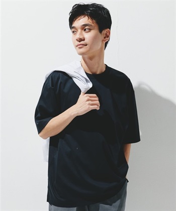 UR TECH Summer Share 圓領T恤