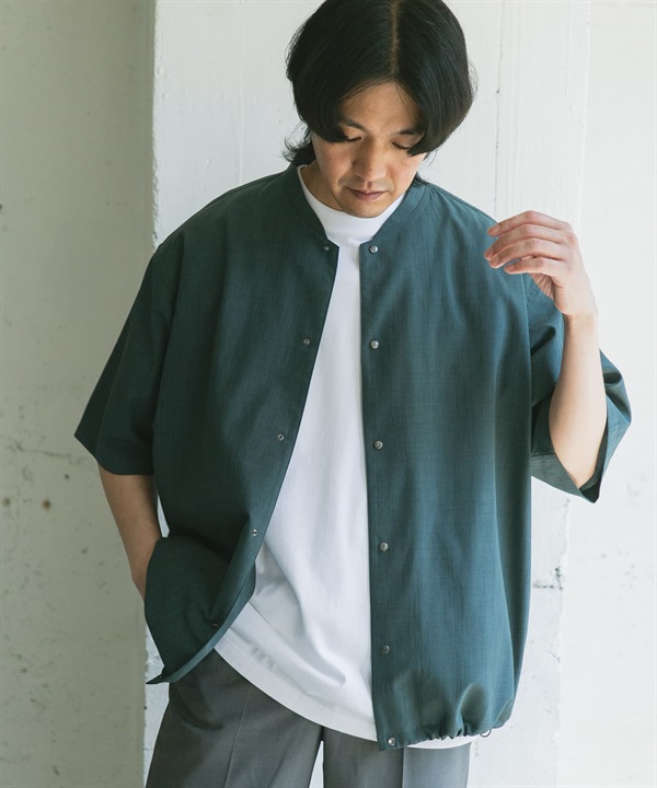 UR TECH DRYLUXE 短袖布勞森外套