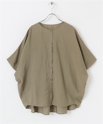 背面碎褶蝙蝠袖罩衫(卡其綠-M-KHAKI)