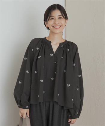 葉片銀蔥刺繡罩衫