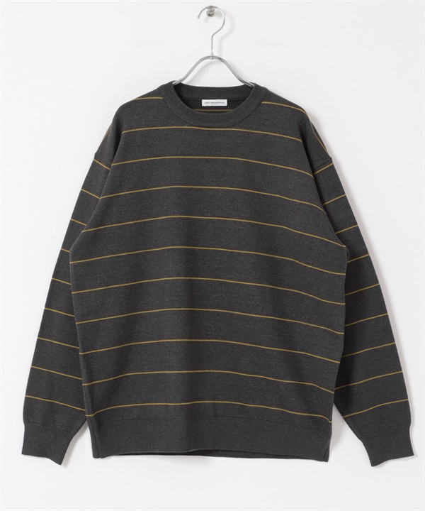 『UR TECH 200日針織』圓領針織衫(炭灰色x黃卡其色-M-其他灰色)