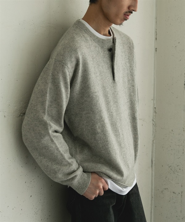 漢密爾頓羊毛亨利領針織衫