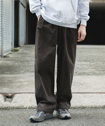 雙褶寬畝燈芯絨長褲