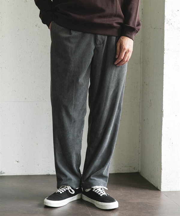 UR TECH 燈芯絨輕便長褲