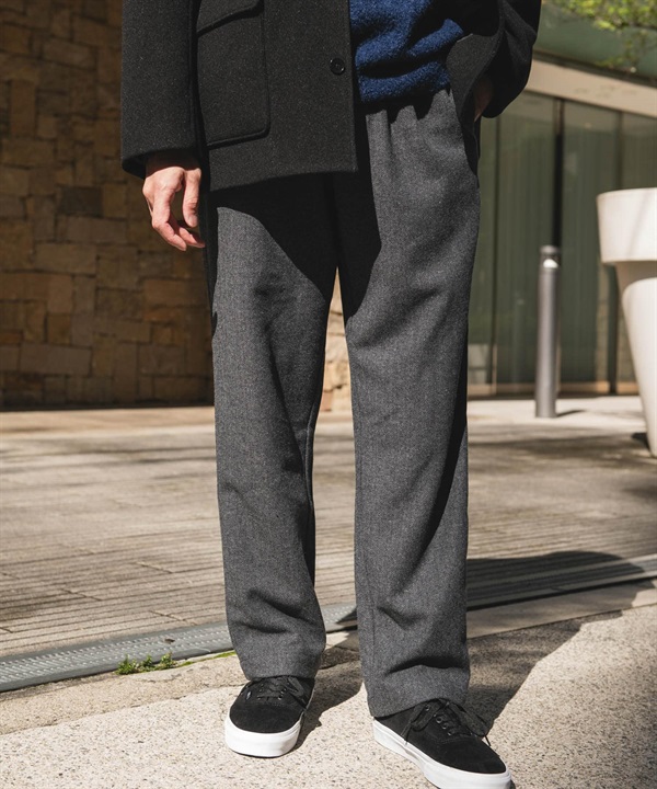 混羊毛人字紋輕便長褲