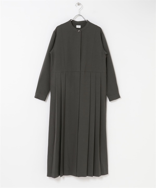 UR TECH SMOOTHLUXE 側邊百褶剪接洋裝(炭灰色-S-CHARCOAL GRAY)