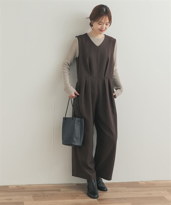V領連身褲