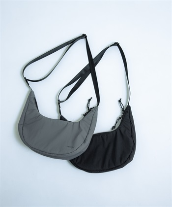 EKAL / Pertex弧形肩背包