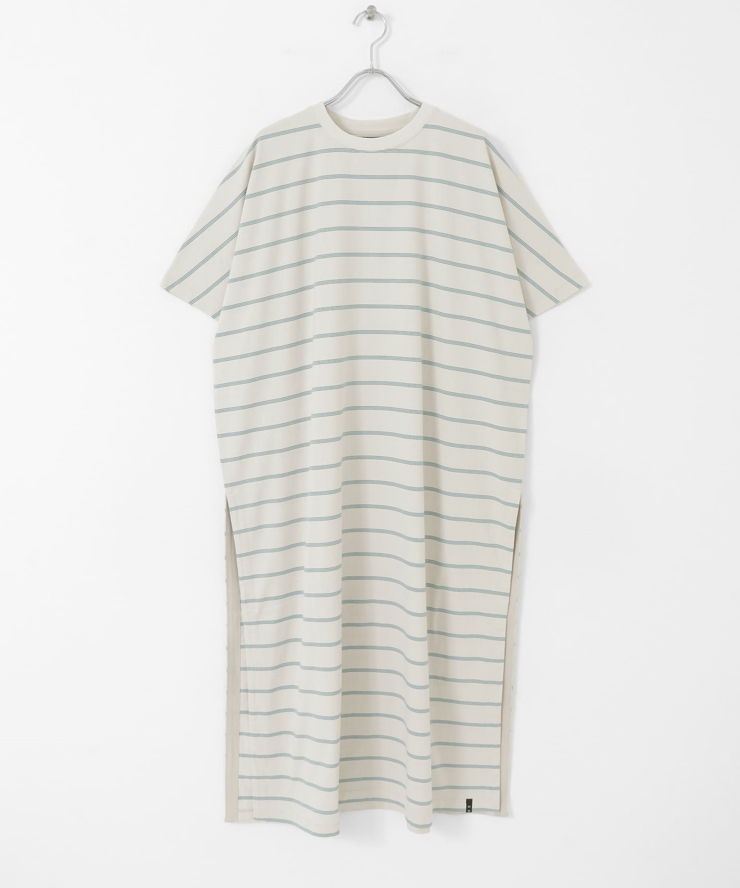 EKAL / 自然橫紋短袖洋裝(白色x淡藍-one-COLOR A)