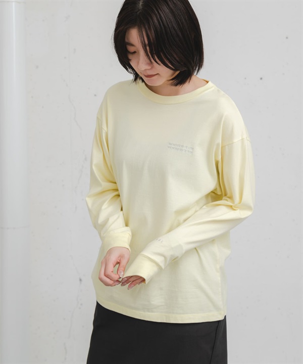 EKAL / 刺繡設計長袖上衣