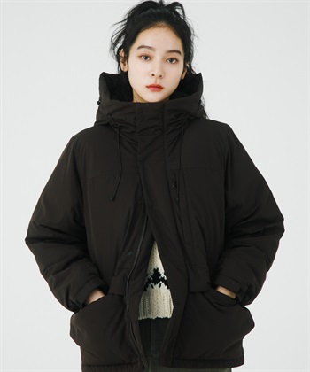 EKAL / UR TECH 填充連帽外套