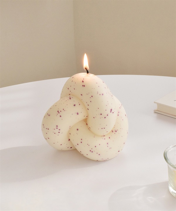 honey flamingo. / 單扭結手工蠟燭(紫色點點-白椰子-其他紫色)