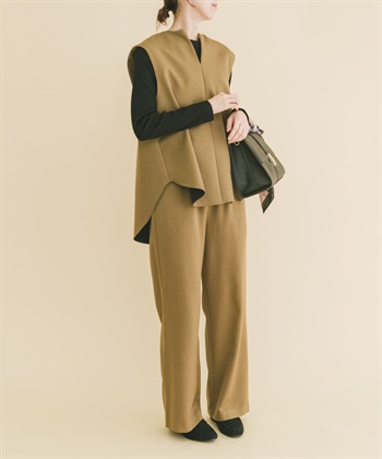 【成套組合】黏合加工背心 × 上衣 × 長褲