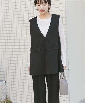 【成套組合】V領背心 × 內搭上衣 × 長褲