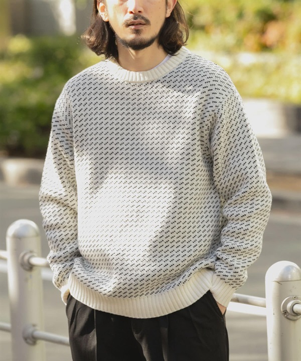 可機洗鳥眼花紋圓領針織衫