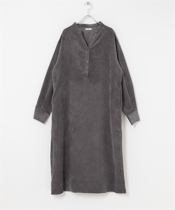 輕量燈芯絨V字領緣洋裝(炭灰色-Free-CHARCOAL GRAY)