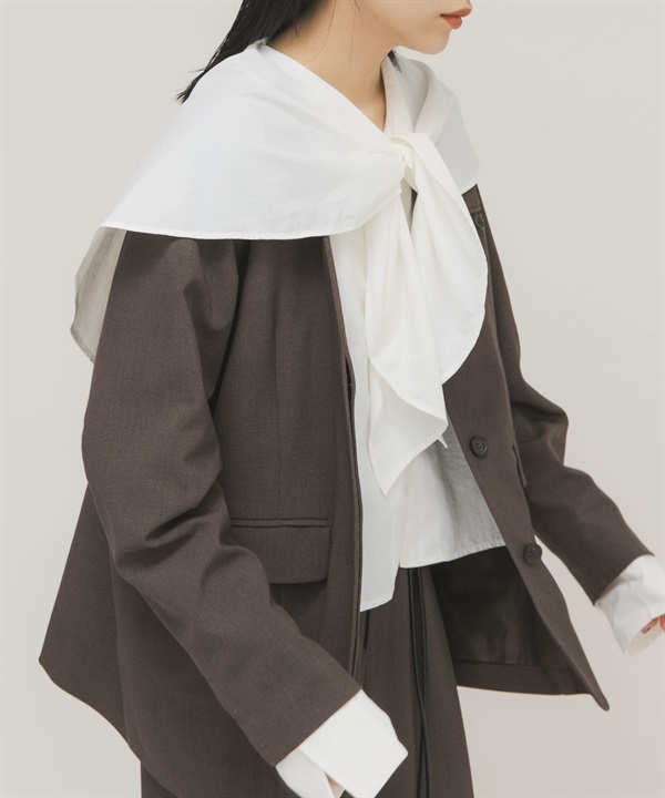 荷葉大領片罩衫