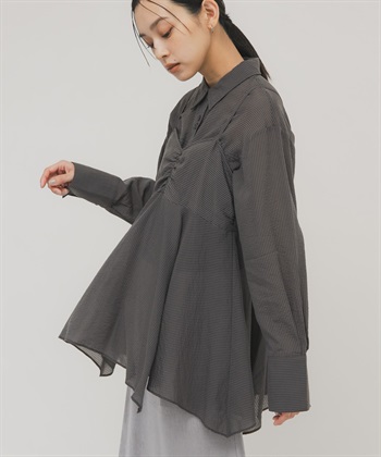 【成套組合】不規則下擺吊帶背心 X 短版襯衫