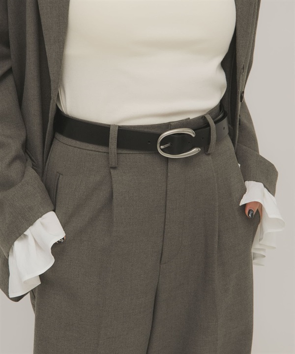 設計感扣環皮帶