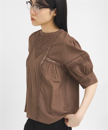 蕾絲細節罩衫