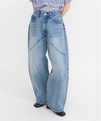 縫線設計弧線剪裁牛仔褲