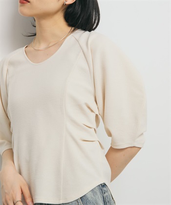 U領圈圈紗上衣