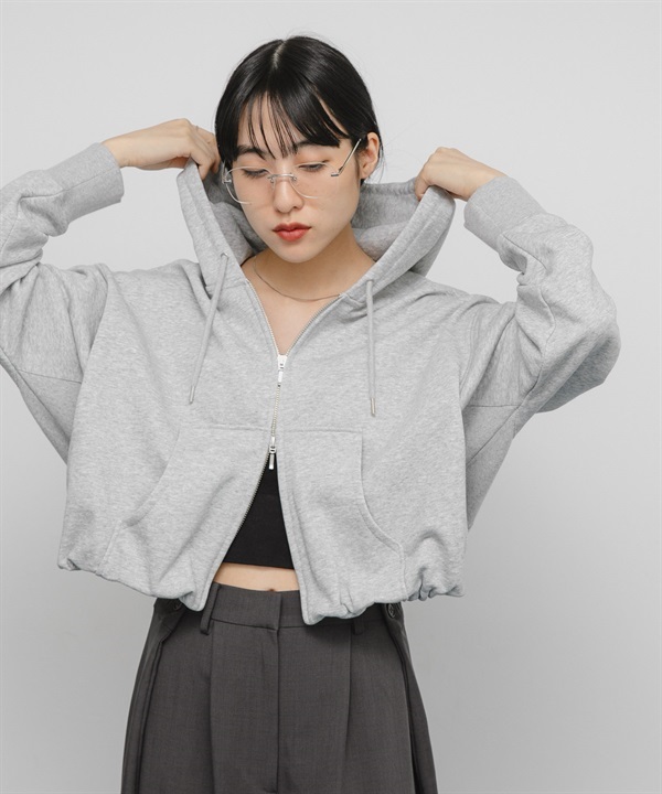 正面拉鍊連帽外套