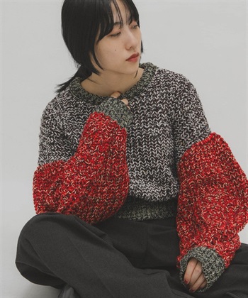 多彩蓬袖針織衫