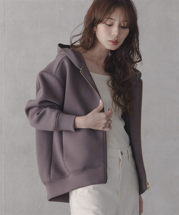 空氣層繭型拉鍊連帽外套