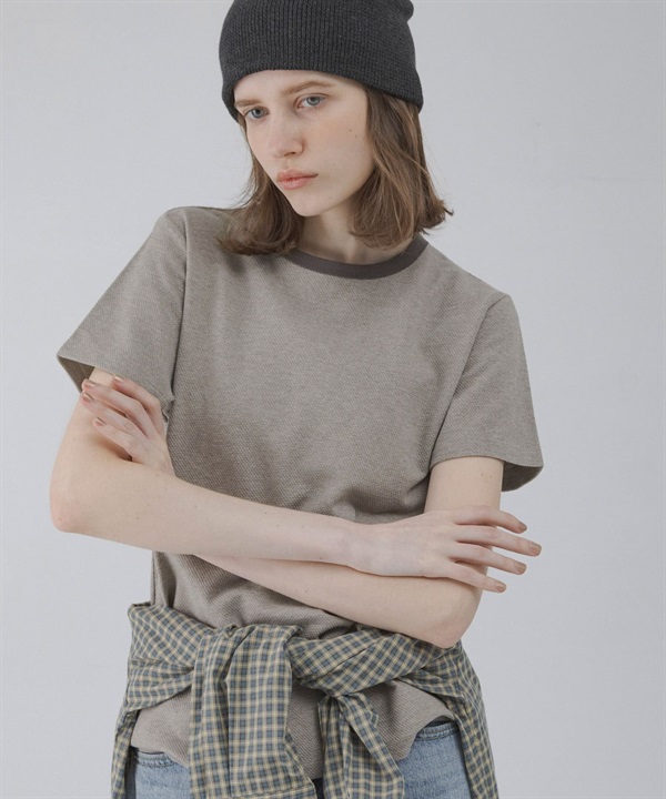 多款緹花合身T恤