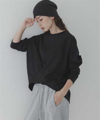 正面打褶羅馬布套衫