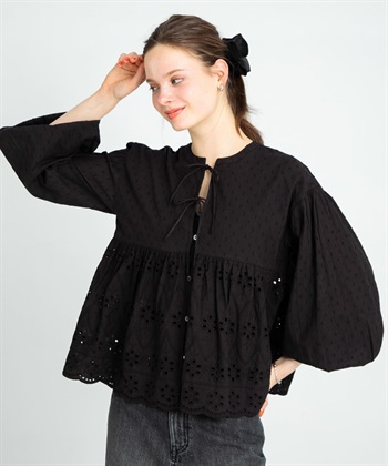 棉質席夫里刺繡荷葉下襬罩衫