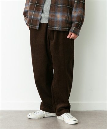 燈芯絨寬版錐形褲