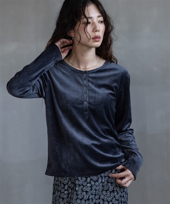 UR TECH 絲絨亨利領套衫