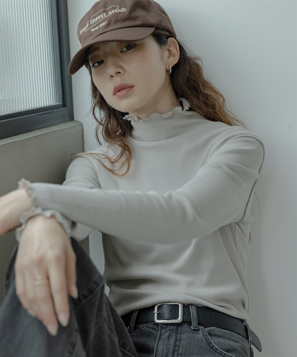 UR TECH 蓄熱高領捲邊套衫