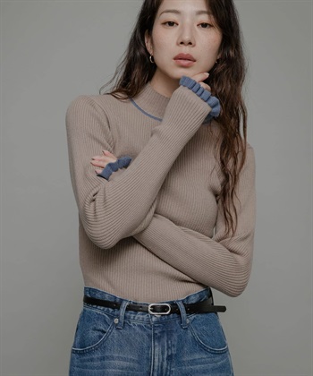 袖口荷葉邊高領針織衫
