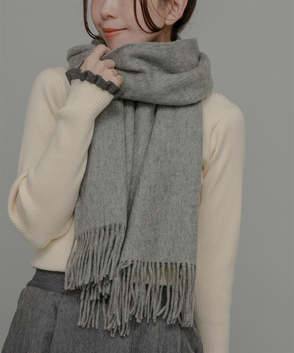 寬版羊毛圍巾