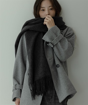 寬版羊毛圍巾