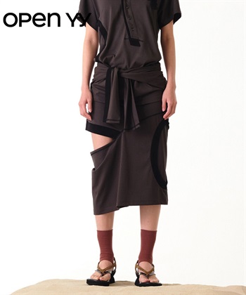 OPEN YY / COLOR BLOCK PANEL CUTOUT SKIRT