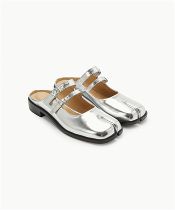 PAES / Double Buckle Mule Silver