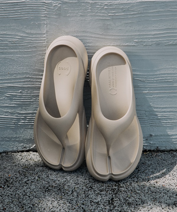 PAES () Parentheses New Flipflop 02ペイズ