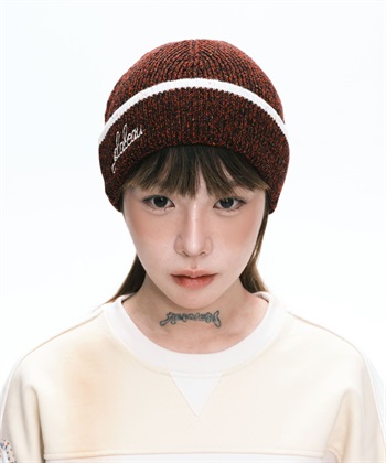 Plateau Studio / Shiny beanie
