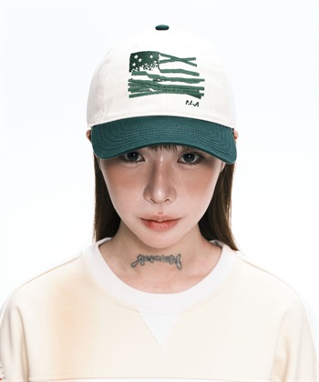 Plateau Studio / Flag cap 