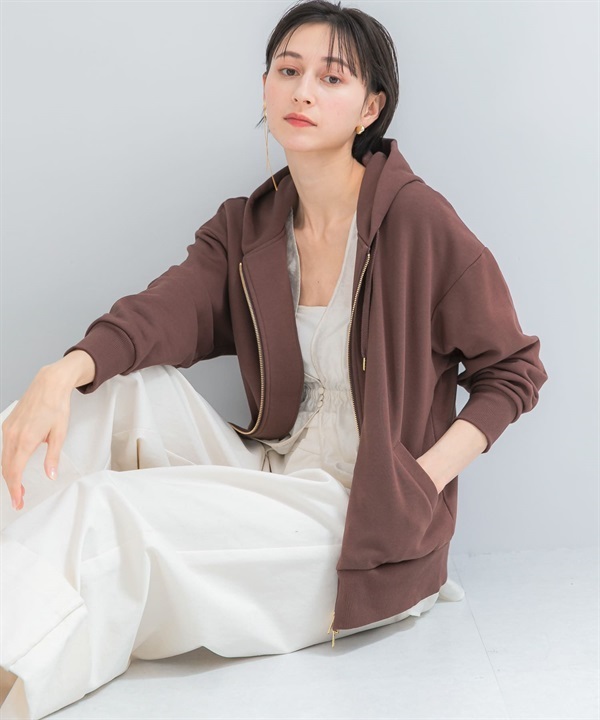 UR TECH 寬版拉鍊連帽外套